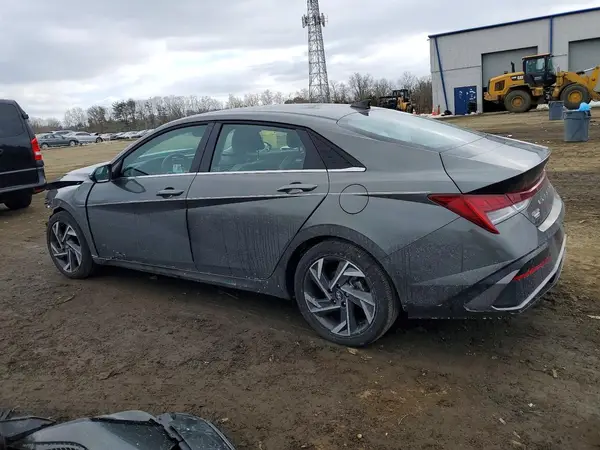 KMHLP4DG3SU014103 2025 HYUNDAI ELANTRA - Image 2