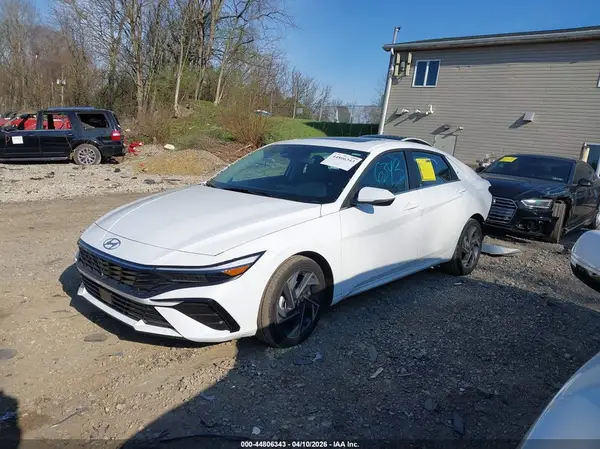 KMHLP4DG3SU073586 2025 HYUNDAI ELANTRA - Image 2