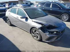 KMHLP4DG3SU869674 2025 HYUNDAI ELANTRA