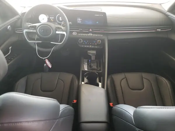 KMHLP4DG3SU869805 2025 HYUNDAI ELANTRA - Image 8