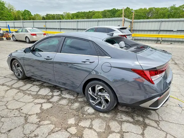 KMHLP4DG3SU935088 2025 HYUNDAI ELANTRA - Image 2