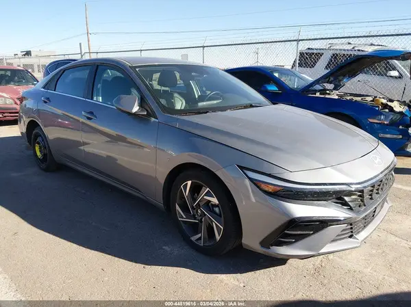 KMHLP4DG3SU938217 2025 HYUNDAI ELANTRA - Image 1