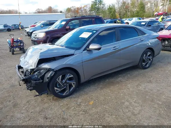 KMHLP4DG4RU653682 2024 HYUNDAI ELANTRA - Image 2
