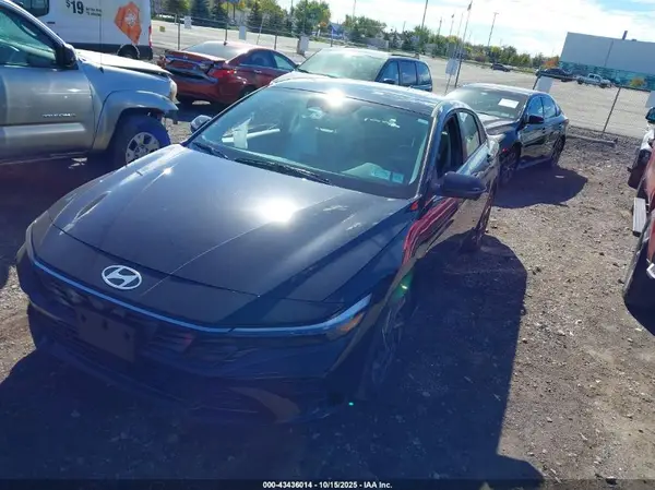 KMHLP4DG4RU654525 2024 HYUNDAI ELANTRA - Image 2