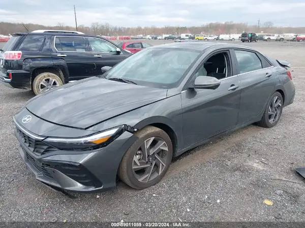 KMHLP4DG4RU663242 2024 HYUNDAI ELANTRA - Image 2