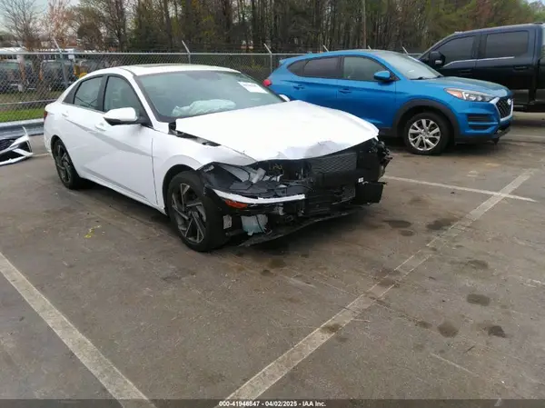 KMHLP4DG4RU673088 2024 HYUNDAI ELANTRA - Image 1