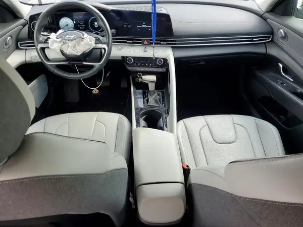 KMHLP4DG4RU686228 2024 HYUNDAI ELANTRA - Image 8