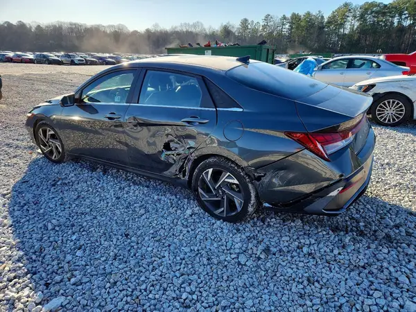KMHLP4DG4RU692840 2024 HYUNDAI ELANTRA - Image 2