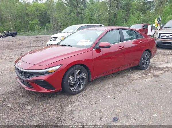 KMHLP4DG4RU772493 2024 HYUNDAI ELANTRA - Image 2