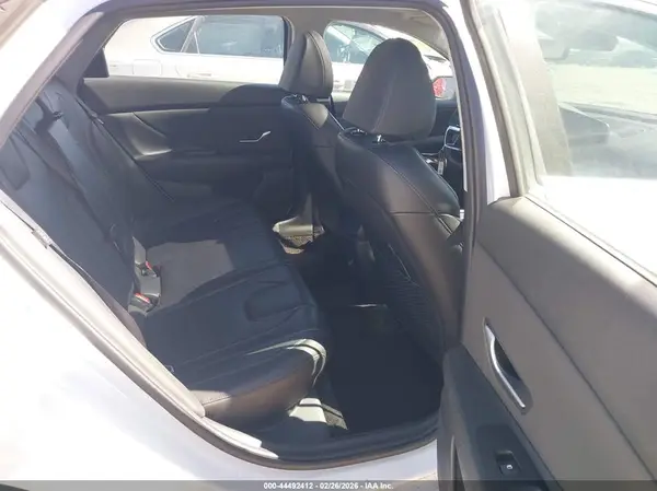 KMHLP4DG4RU818324 2024 HYUNDAI ELANTRA - Image 8