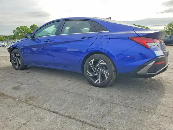 KMHLP4DG4RU828254 2024 HYUNDAI ELANTRA - Image 2