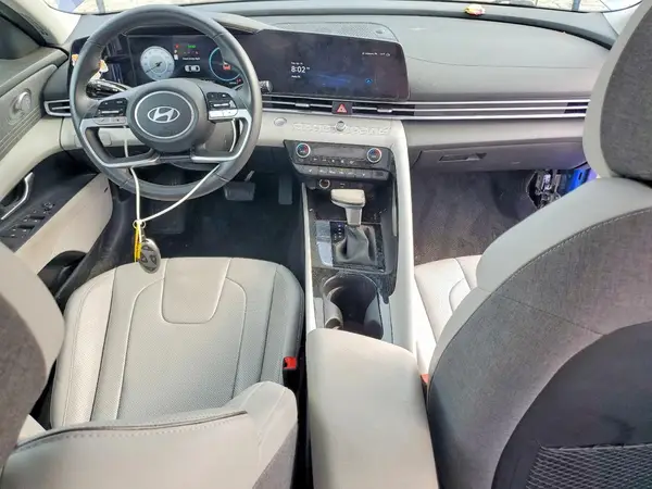 KMHLP4DG4RU828254 2024 HYUNDAI ELANTRA - Image 8