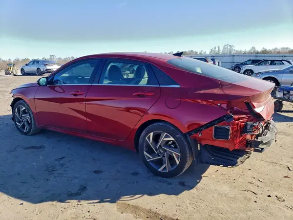 KMHLP4DG4SU085732 2025 HYUNDAI ELANTRA - Image 2