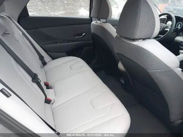 KMHLP4DG4SU863219 2025 HYUNDAI ELANTRA - Image 8