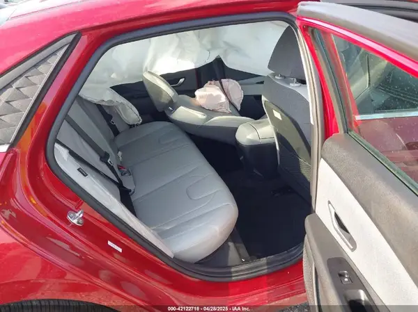KMHLP4DG4SU865973 2025 HYUNDAI ELANTRA - Image 8