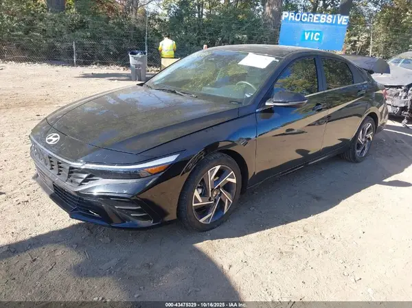 KMHLP4DG4SU867884 2025 HYUNDAI ELANTRA - Image 2