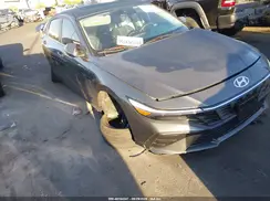 KMHLP4DG4SU898519 2025 HYUNDAI ELANTRA