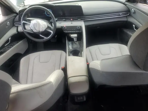 KMHLP4DG4SU977818 2025 HYUNDAI ELANTRA - Image 8