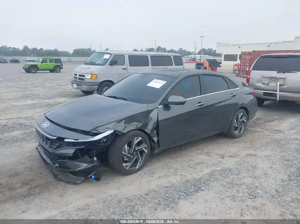 KMHLP4DG4SU996403 2025 HYUNDAI ELANTRA - Image 2