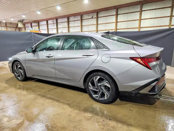 KMHLP4DG4SU998216 2025 HYUNDAI ELANTRA - Image 2