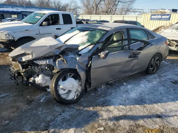 KMHLP4DG5RU637765 2024 HYUNDAI ELANTRA - Image 1