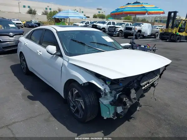 KMHLP4DG5RU658440 2024 HYUNDAI ELANTRA - Image 1