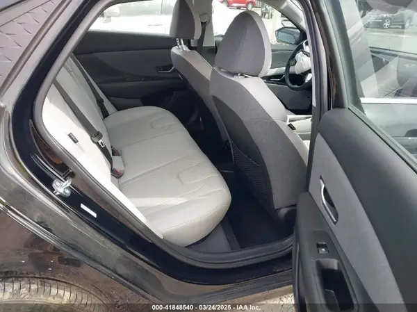 KMHLP4DG5RU661774 2024 HYUNDAI ELANTRA - Image 8