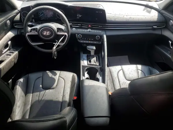 KMHLP4DG5RU664898 2024 HYUNDAI ELANTRA - Image 8