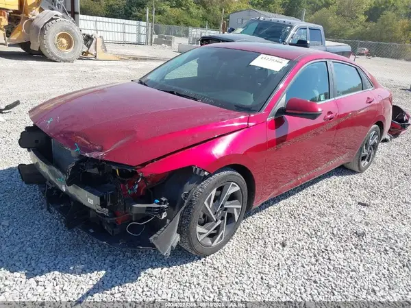 KMHLP4DG5RU664951 2024 HYUNDAI ELANTRA - Image 2