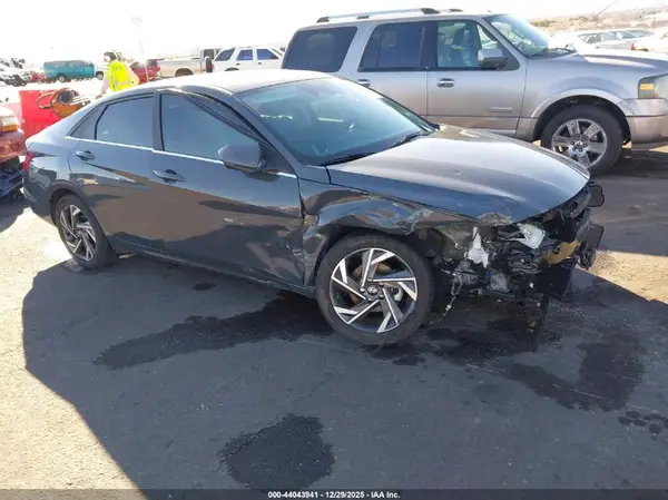 KMHLP4DG5RU676260 2024 HYUNDAI ELANTRA - Image 1