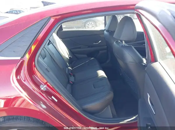 KMHLP4DG5RU733699 2024 HYUNDAI ELANTRA - Image 8