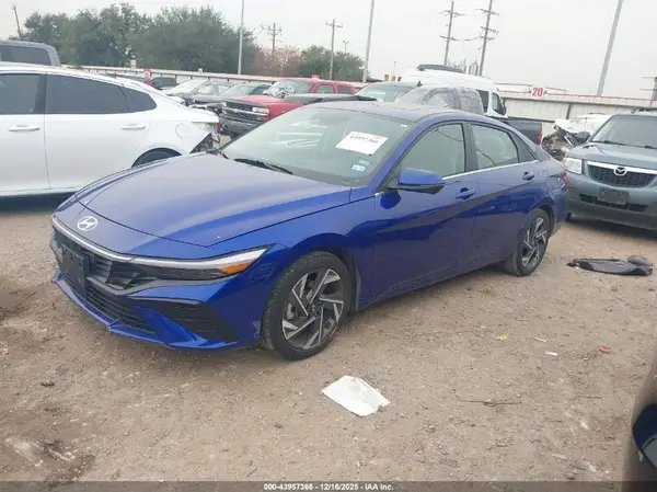 KMHLP4DG5RU815545 2024 HYUNDAI ELANTRA - Image 2
