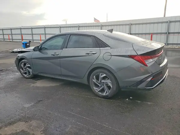 KMHLP4DG5SU861432 2025 HYUNDAI ELANTRA - Image 2