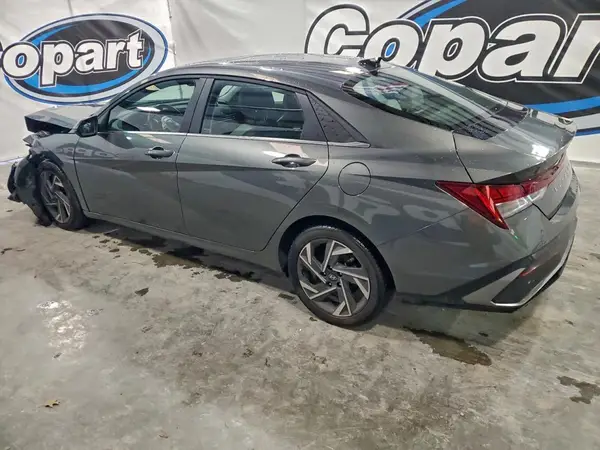 KMHLP4DG5SU890557 2025 HYUNDAI ELANTRA - Image 2