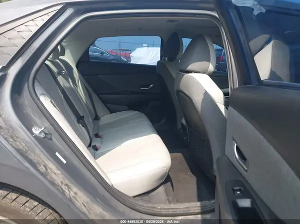 KMHLP4DG6RU641081 2024 HYUNDAI ELANTRA - Image 8