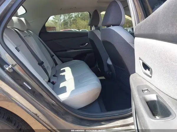 KMHLP4DG6RU657619 2024 HYUNDAI ELANTRA - Image 8