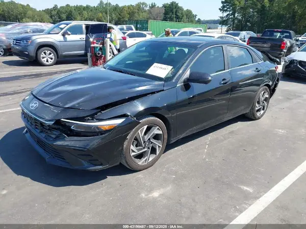 KMHLP4DG6RU674789 2024 HYUNDAI ELANTRA - Image 2