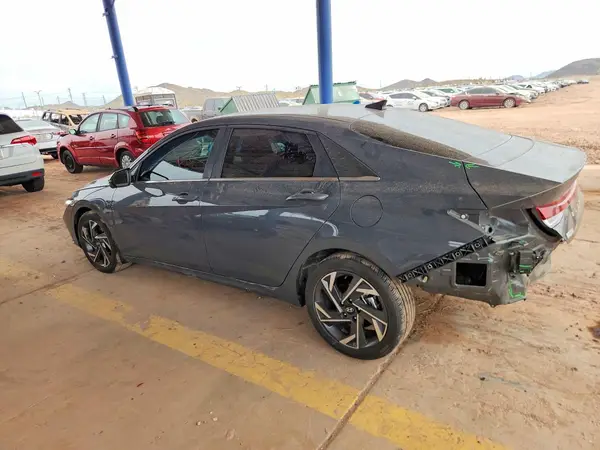 KMHLP4DG6RU710917 2024 HYUNDAI ELANTRA - Image 2