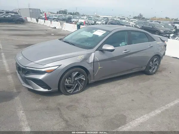 KMHLP4DG6RU737888 2024 HYUNDAI ELANTRA - Image 2
