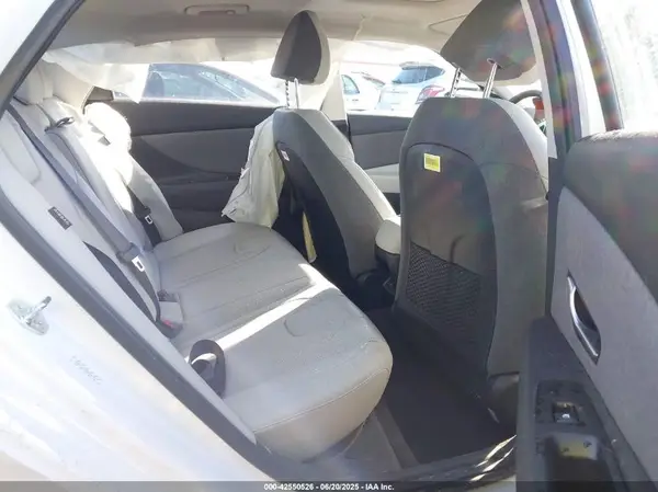 KMHLP4DG6RU778893 2024 HYUNDAI ELANTRA - Image 8