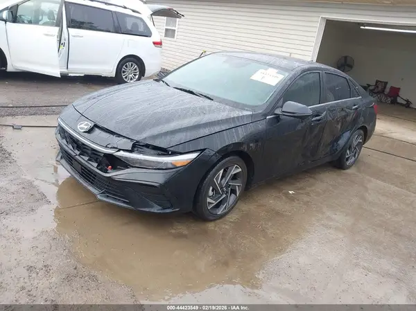 KMHLP4DG6RU779882 2024 HYUNDAI ELANTRA - Image 2