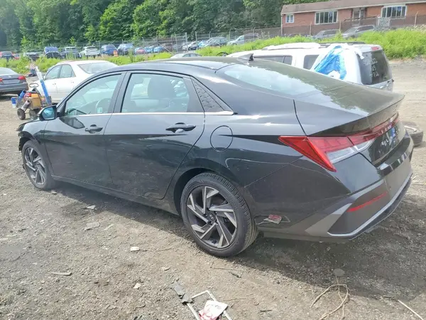 KMHLP4DG6RU801024 2024 HYUNDAI ELANTRA - Image 2