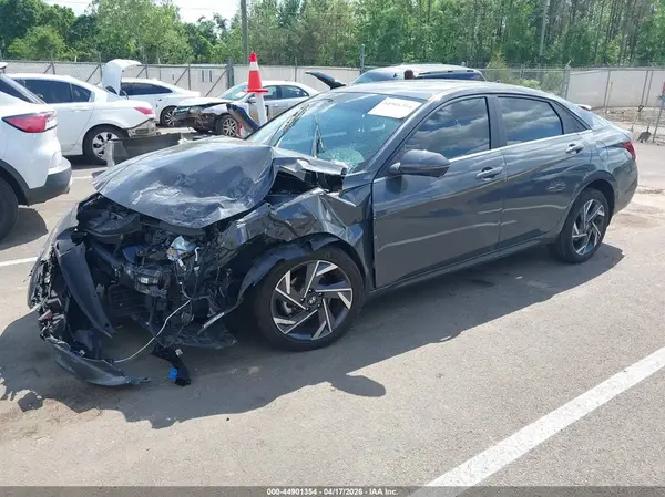 KMHLP4DG6RU828305 2024 HYUNDAI ELANTRA - Image 2