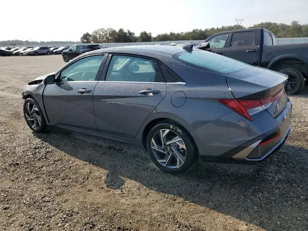 KMHLP4DG6RU835268 2024 HYUNDAI ELANTRA - Image 2