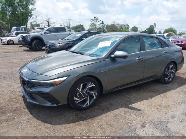 KMHLP4DG6RU841412 2024 HYUNDAI ELANTRA - Image 2