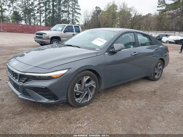 KMHLP4DG6SU038962 2025 HYUNDAI ELANTRA - Image 2
