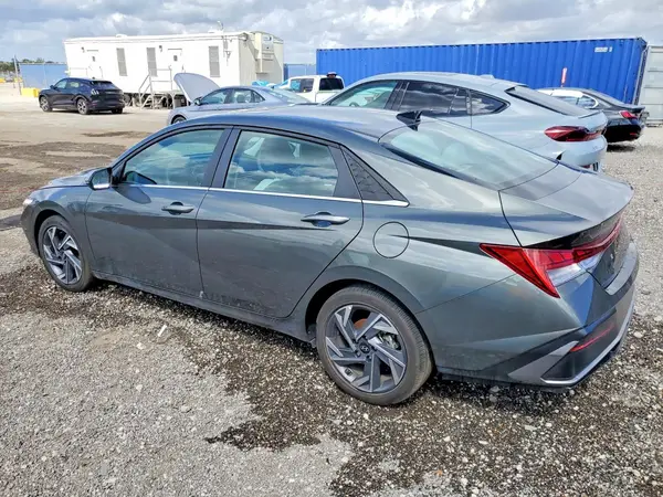 KMHLP4DG6SU052568 2025 HYUNDAI ELANTRA - Image 2