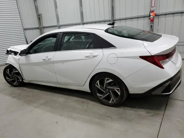 KMHLP4DG6SU875758 2025 HYUNDAI ELANTRA - Image 2