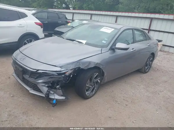 KMHLP4DG6SU956579 2025 HYUNDAI ELANTRA - Image 2