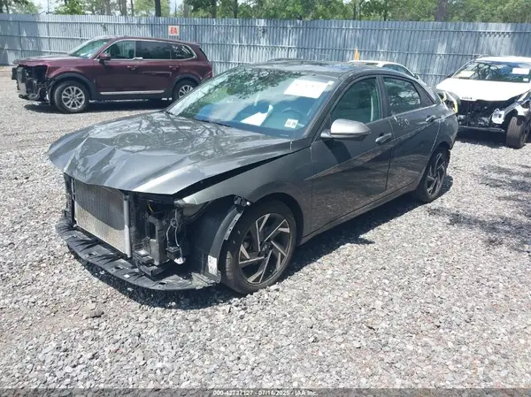 KMHLP4DG7RU636911 2024 HYUNDAI ELANTRA - Image 2